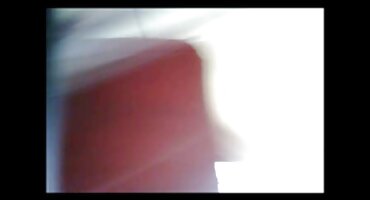 Le LunaI Luna dụ một người đàn ông không hạnh phúc vào cuộc hôn nhân của cô trên âm hộ của cô. xxx không che