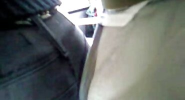 Đen nhân viên mát-xa fucks sexloan luan với Dystrophic Trắng.