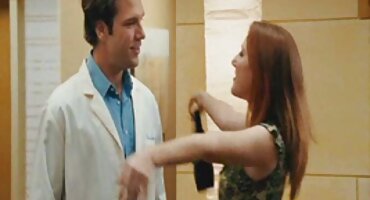 Bác sĩ phim bu lon fucks bệnh nhân.