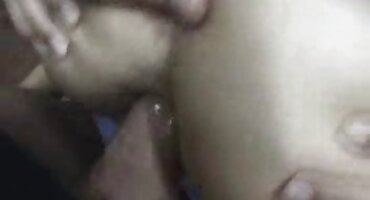 Hậu môn tuyệt đẹp với một chàng trai nga Từ Peter và một Cô gái Mỹ đơn giản. mở phim sex