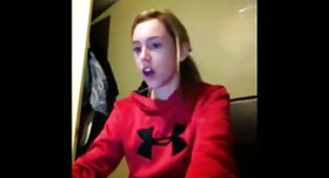 Đẹp jav phu de Fuck một chàng trai với một gốc vào âm đạo.