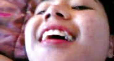 Cựu chiến binh adalta đuổi theo phim set moi đường cong.