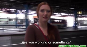 Coach fucks nữ phim xét ko che vận động viên trong phòng tập thể dục.