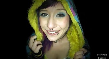 Anh chàng muốn đụ phim sẽ cô gái trên giường.