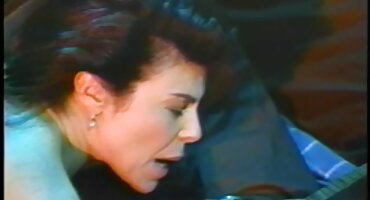 Violet Smith thích làm tình nhưng không hẹn sex han hò.