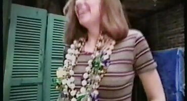 Horse cadence Lu incontra thỏa mãn vòi nước sex gái xinh lớn Của Anton Harden.