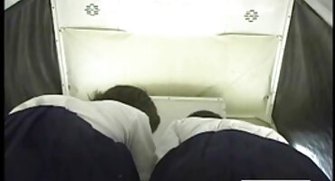 Nữ ca sĩ chia tay đau phim sex người và thú đớn.