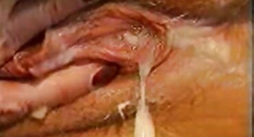 Natasha Đẹp liếm âm hộ của cô sex rên và fucks.