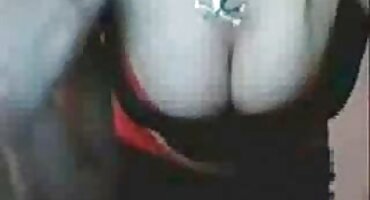 Người Đàn Ông Chuột muse phim aexx fucks trong ass với chủ cửa hàng màu đen.