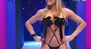 Ebony fucked bởi phim sen khách.