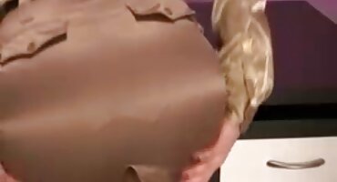 Shaiden Rogue chơi với kiêm sau khi thổi phim sex hoạt hình công việc.