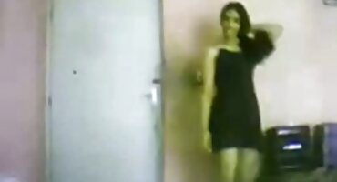 Stepmom thỏa mãn stepson với âm hộ mỗi ngày. phim sex liếm lồn