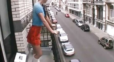 Busty stepmom muốn quyến rũ một chàng phim sex online trai. Stepson nhận quan hệ tình dục khó khăn.