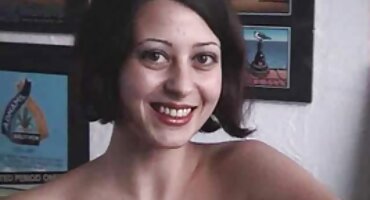 Bắt sex thủ dâm đầu buổi sáng với tình dục trong nhà bếp.