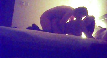 Siêu Mẫu phim sex kích dục đã cho người đàn ông một phát súng.