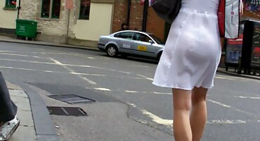 Đối lồn không lông với bạn, đá quý nóng solo.